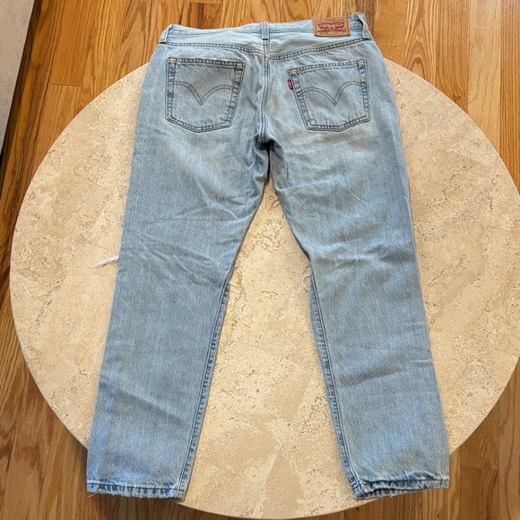 Levi’s 501 CT 26/32 Light Blue Distressed button fly Women Jeans - Picture 8 of 11